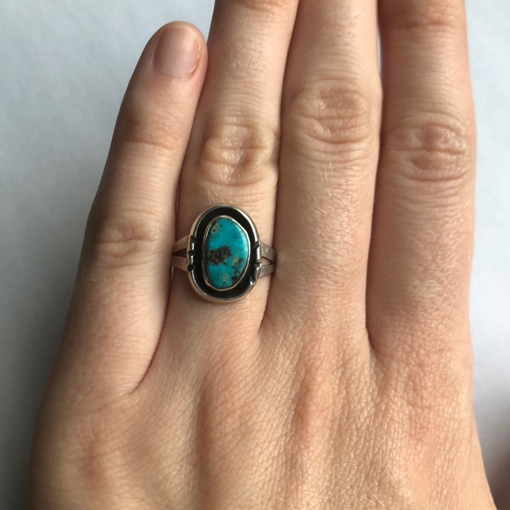 Silver Turquoise ring size 7